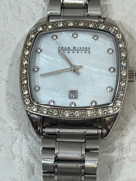VTG Joan Rivers Classic Collection Crystal Face Silver-Tone Metal Bracelet Watch main image 7